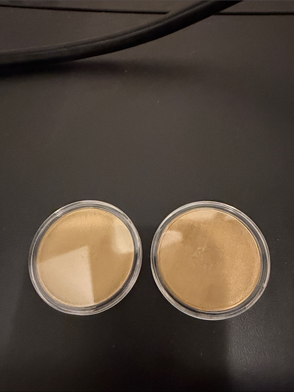 2 Golf Ball Markers gold
